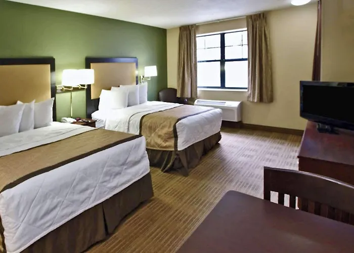 Hotel Suburban Minneapolis